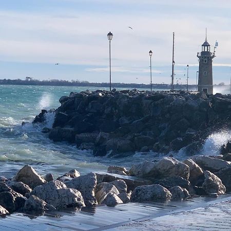 Antonella Gardalake 2 Desenzano del Garda Exterior photo